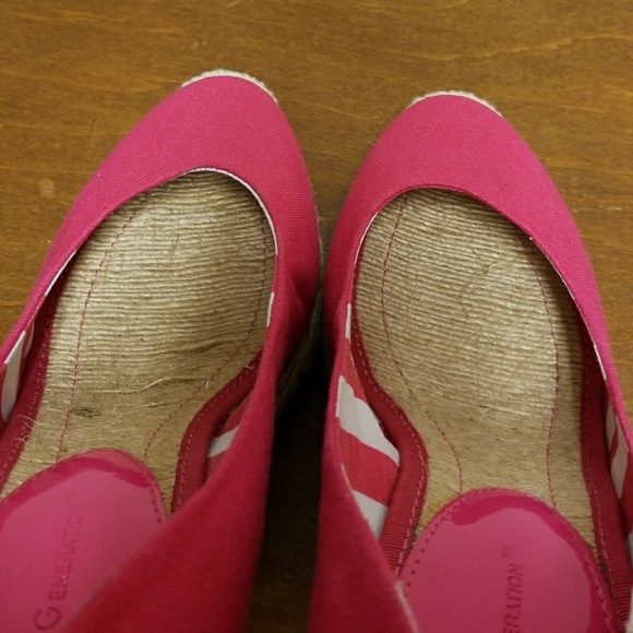 BCBG Pink Wedges - Picture 6 of 7